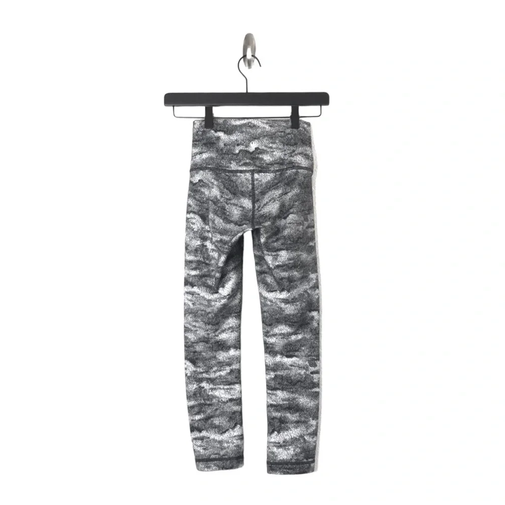 FINAL NEW Lululemon Wunder Under Crop Hi-Rise Luon Hazy Days - Picture 3 of 8